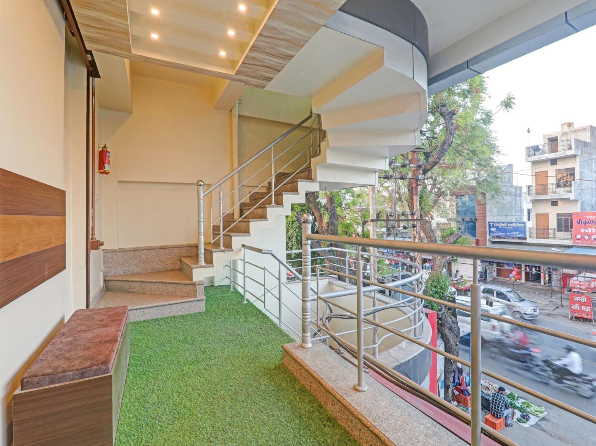 Hotel O The Ashiyana Inn Lucknow Exterior foto